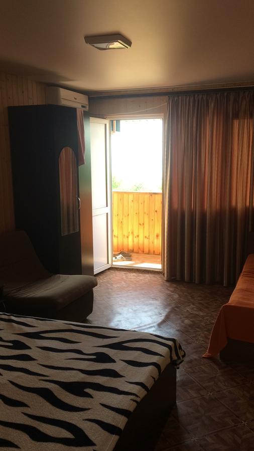New Athos Guest House On Gagarina Varvara10 المظهر الخارجي الصورة